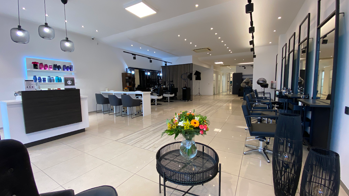 MIDO HAIR & BEAUTY ARTISTS