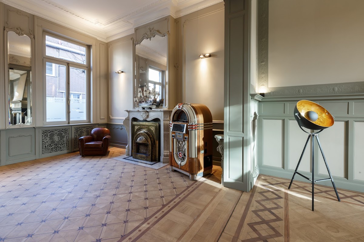 Sylvain BAVIER et Hélène WINDERS, Notaires