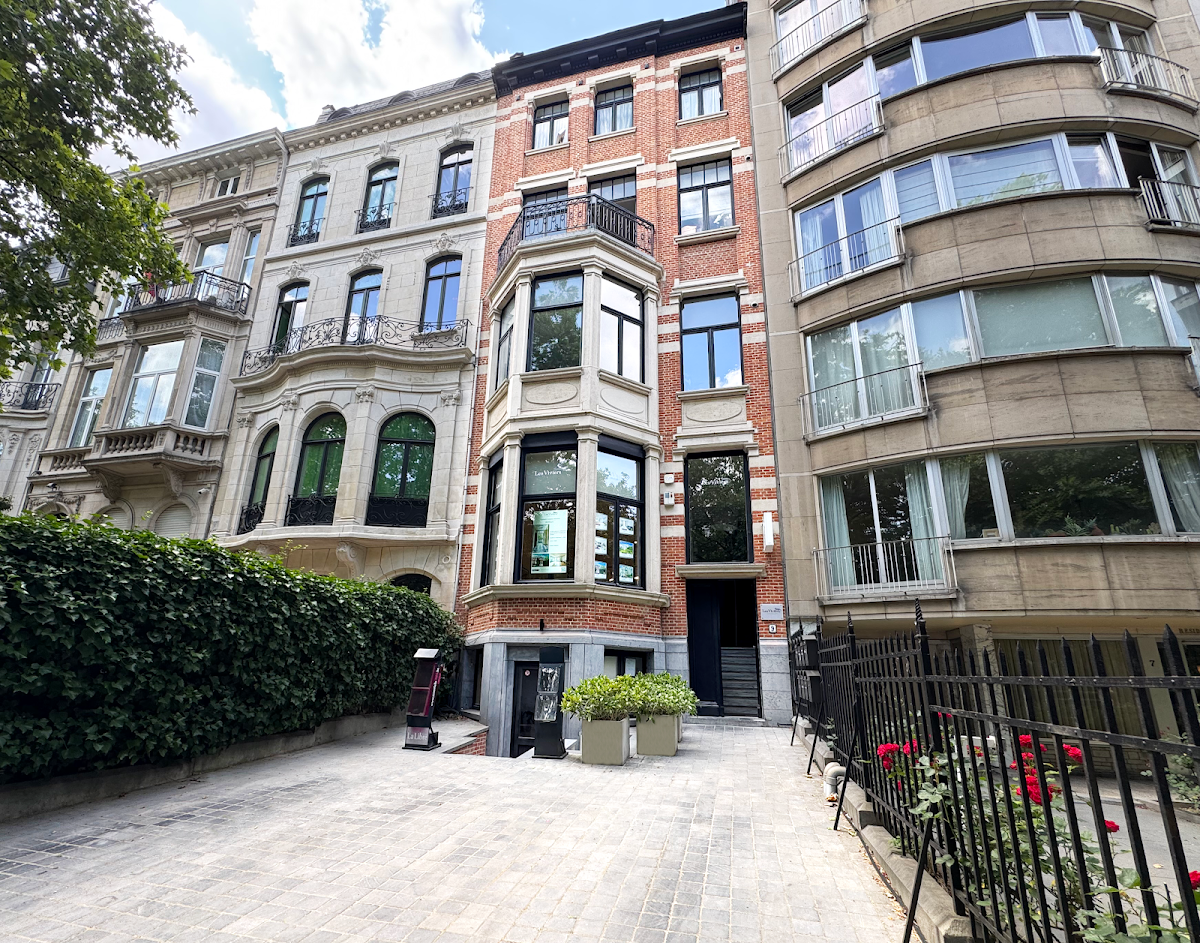 Les Viviers Properties