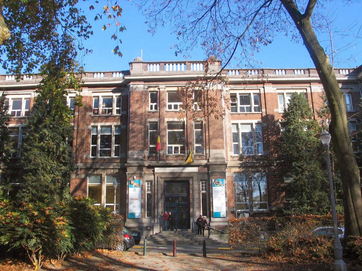 Institute Provincial Arts And Crafts Du Centre – Site La Louvière