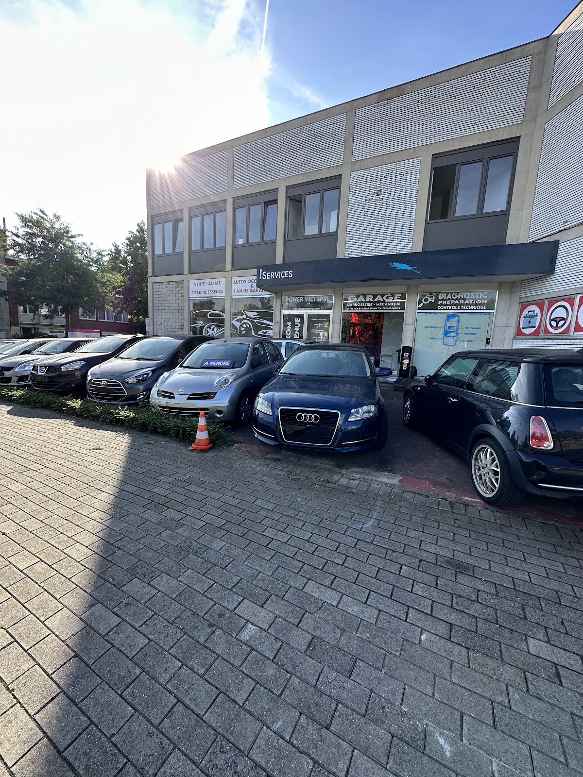Power Vici : Carrosserie - Mécanique