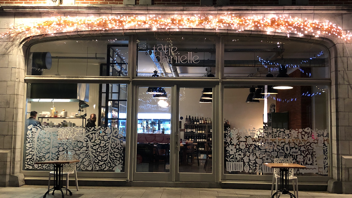 Tatie Danielle by Emma