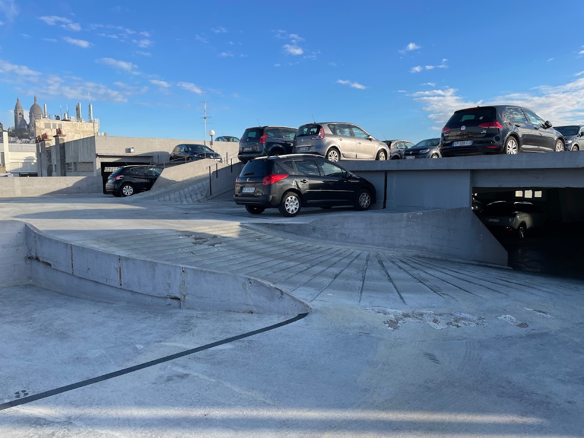 Bibliothèque de Péronnes-Village